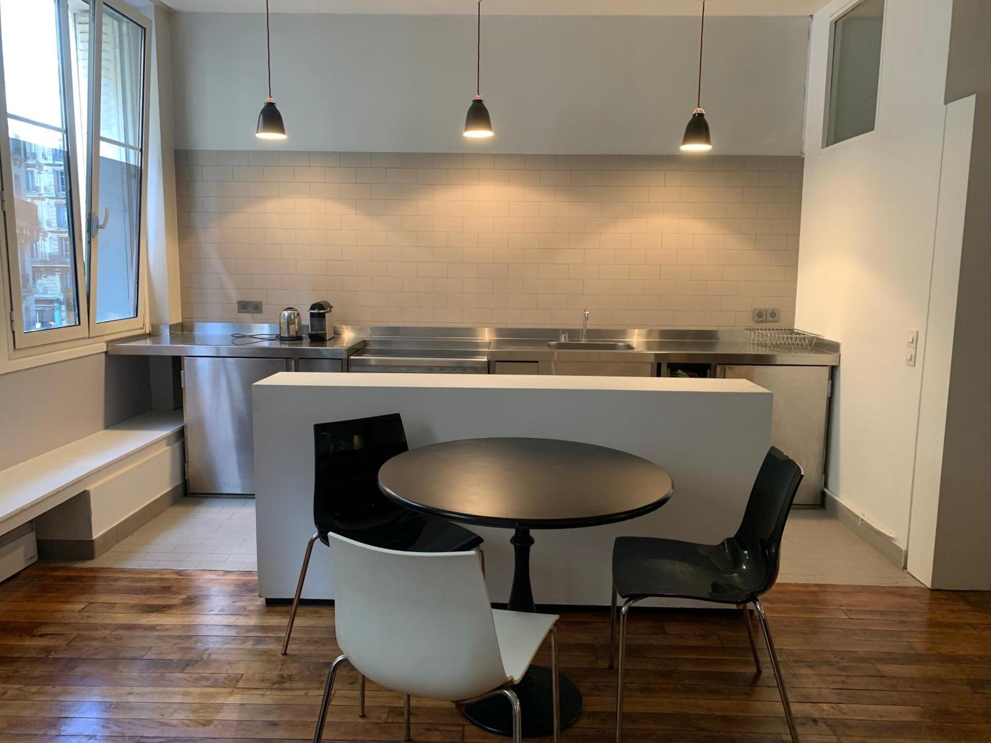 Loft Montmartre Au Pieds Des Vignes Apartment Paris Luaran gambar