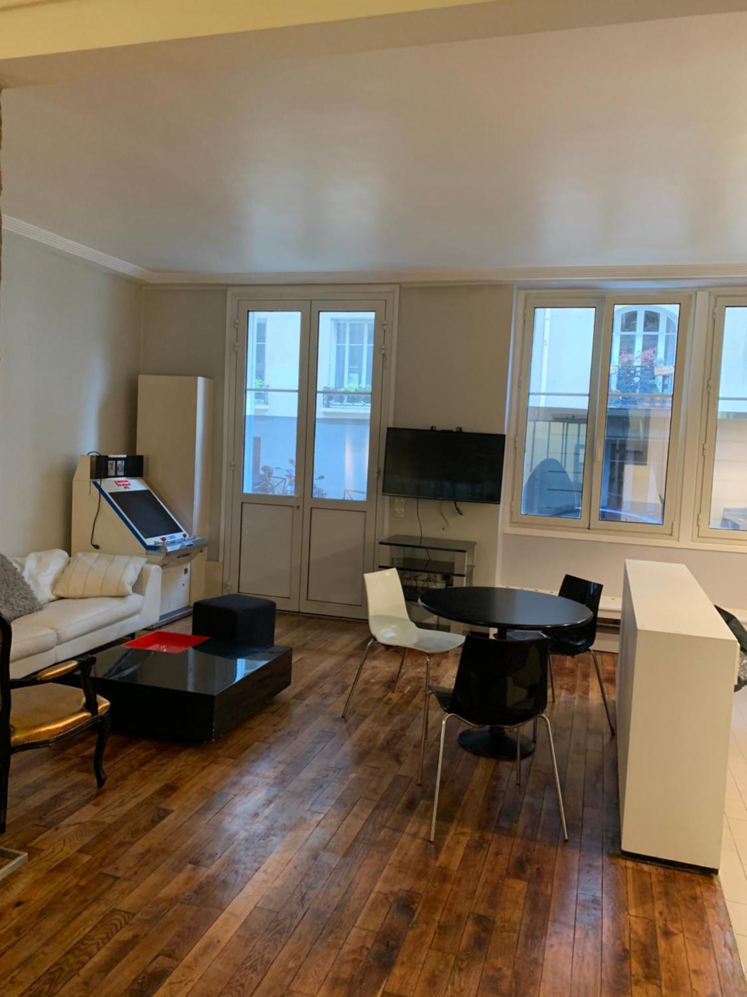 Loft Montmartre Au Pieds Des Vignes Apartment Paris Luaran gambar
